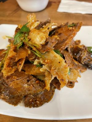 食宴兰州牛肉拉面 Shi Yan Lanzhou Beef Noodles by null