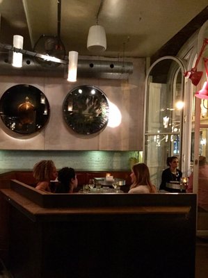 Philemon Bar by null
