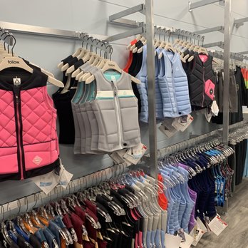 Ocean Sports - Awesome selection of women's wake vests & men's surfwear - Sporting Goods Near Me - Edmonton, Alberta Ocean Sports - Awesome selection of women's wake vests & men's surfwear - Sporting Goods Near Me - Edmonton, Alberta