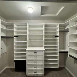 Custom Closets - Custom closet