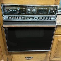 KrisKelly's Appliance Repair - Older GE wall oven. Isn't she beautiful?