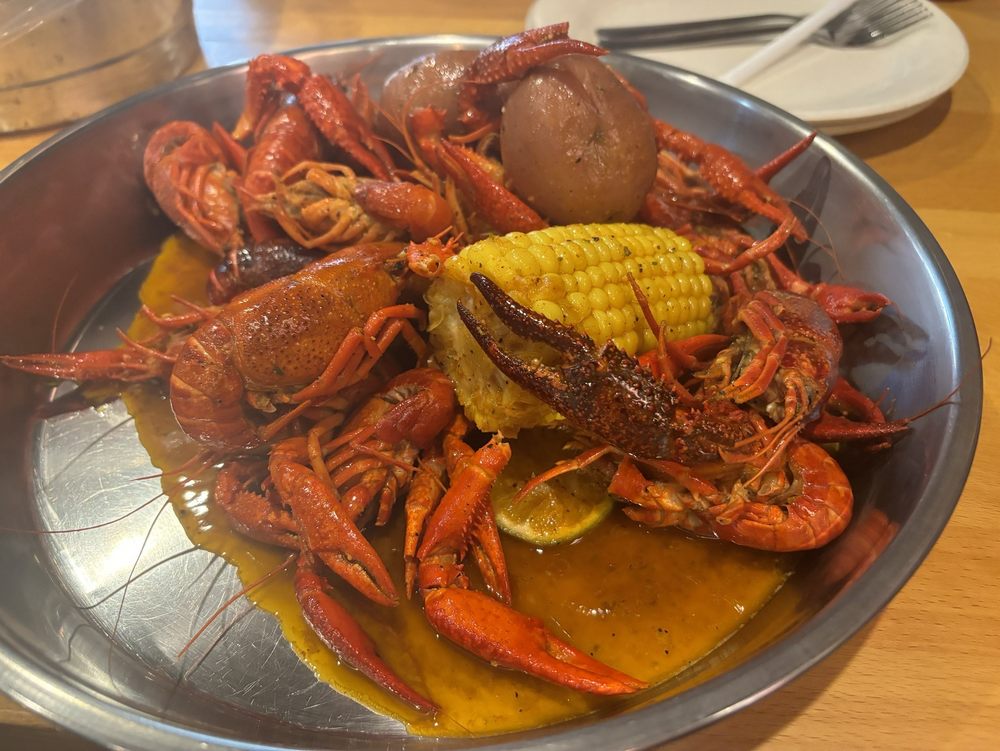 Food from Juicy Seafood