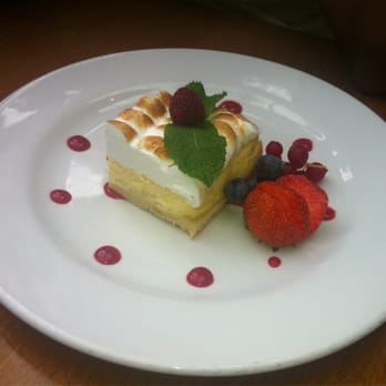 The Gate - Lemon and meringue tart - Vegetarian Near Me - London, XGL