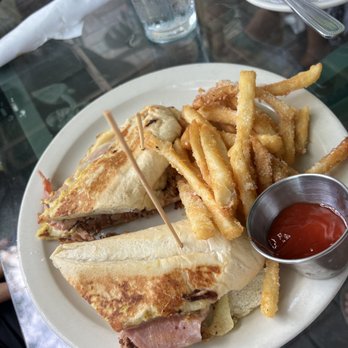 Station 400 - Cuban Press Sandwich - American Near Me - Sarasota, Florida Station 400 - Cuban Press Sandwich - American Near Me - Sarasota, Florida