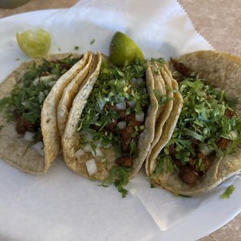 La Perla - Tacos Al pastor - Mexican Near Me - Jacksonville, Florida