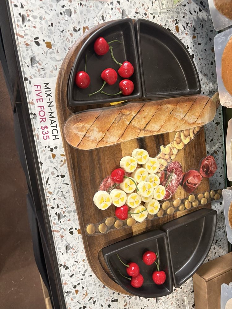 Galena Garlic Company at Fatherland Corner Logo