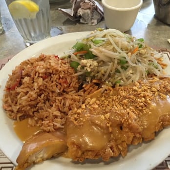 Emperor's Palace Westside - Almond chicken, yummy! - Chinese Near Me - Olympia, Washington
