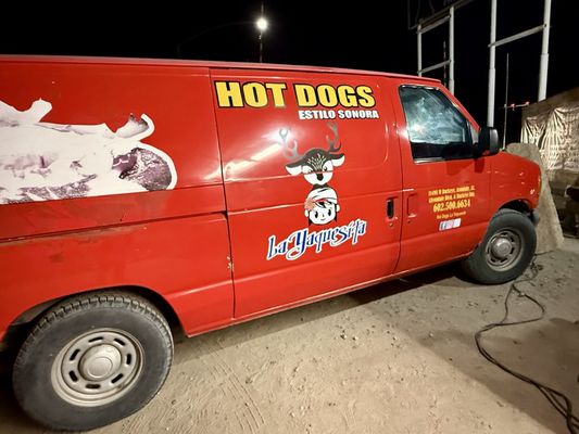 Hot Dogs La Yaquesita by null