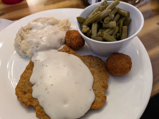 Favas 1910 Diner by null