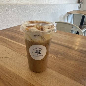 Olde Town Coffee Shop - cinnamon graham cracker - Ice Cream & Frozen Yogurt Near Me - Fountain, Colorado Olde Town Coffee Shop - cinnamon graham cracker - Ice Cream & Frozen Yogurt Near Me - Fountain, Colorado
