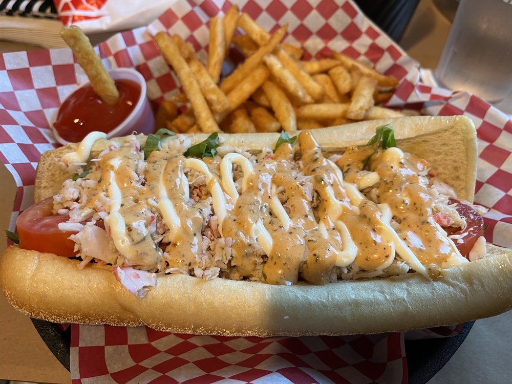 HOOK & REEL CAJUN SEAFOOD & BAR 242 Photos & 228 Reviews 1498 Skibo