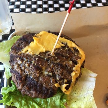 The Burger Shop - Where the Cheese in this extra $1.00 Cheese burger??? - Chicken Wings Near Me - Forney, Texas