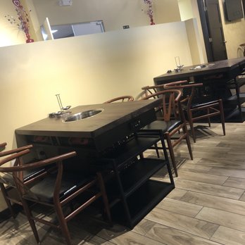 A Tasty Hot Pot - Tables - Hot Pot Near Me - Aurora, Illinois A Tasty Hot Pot - Tables - Hot Pot Near Me - Aurora, Illinois
