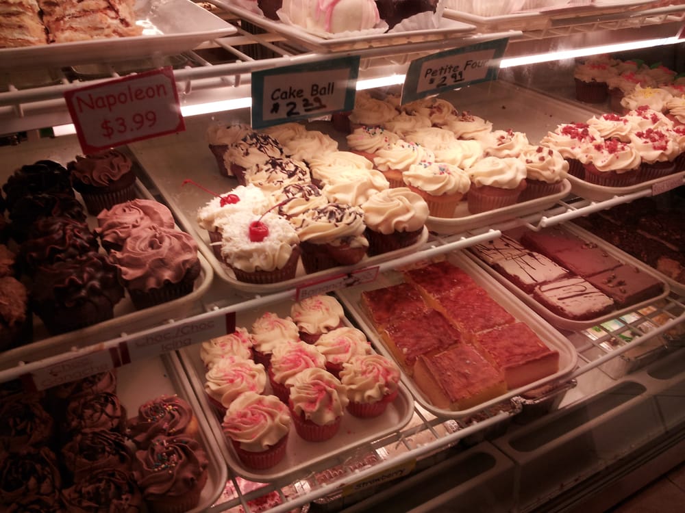 IN THE MIX BAKERY Updated April 2024 811 N Central Expy, Plano