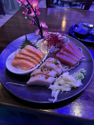 Nova II Sushi Bar & Asian Bistro by null