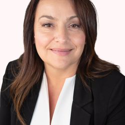 Farmers Insurance - Desiree Ortega - Sandra Ruiz 8/2022