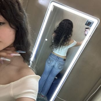 Flipstone Vintage & Thrift - vintage jeans for tall girls! - Thrift Stores Near Me - Fort Worth, Texas Flipstone Vintage & Thrift - vintage jeans for tall girls! - Thrift Stores Near Me - Fort Worth, Texas