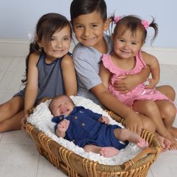 Advanced OB-GYN Associates - Giuliauna 4, Elijah 7, Catalina 2, Richard 1month