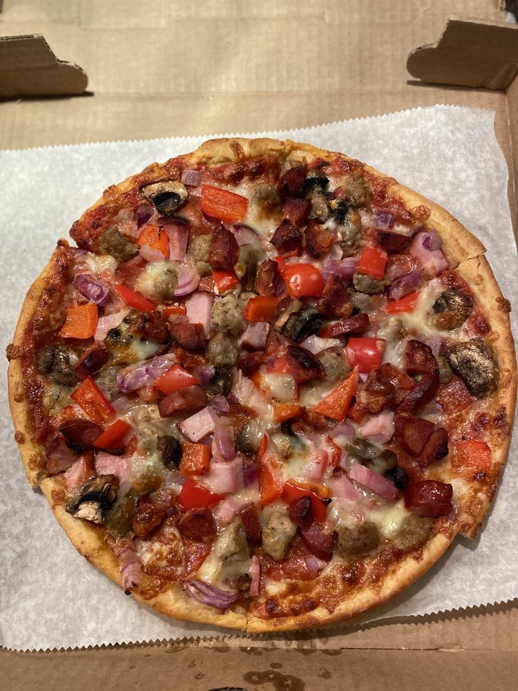 TAKE OUTS PIZZA AND GRILL Updated August 2024 22 Reviews 670