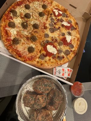 Mr. Moto Pizza Mission Valley by null