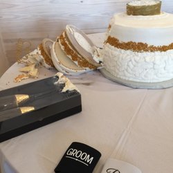 Brown's Cake Shop