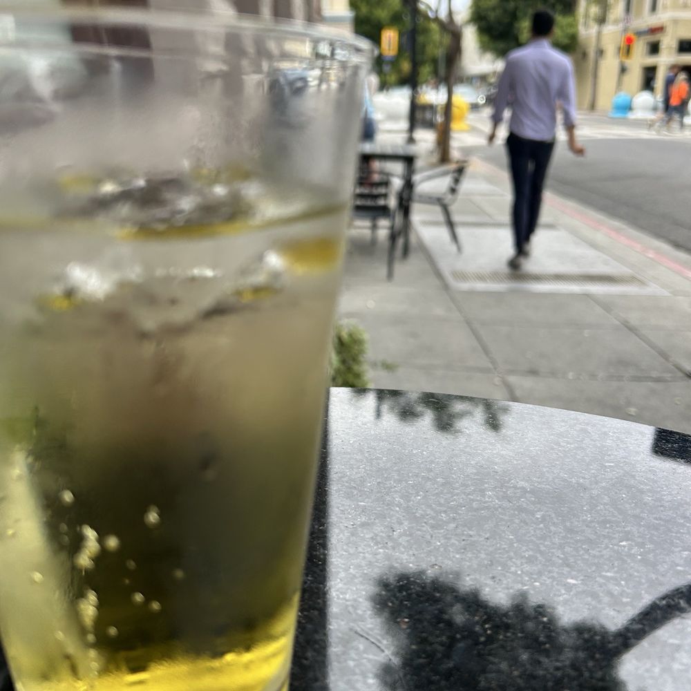 Red Rock Coffee - Outside sitting area - Coffee & Tea Near Me - Mountain View, California