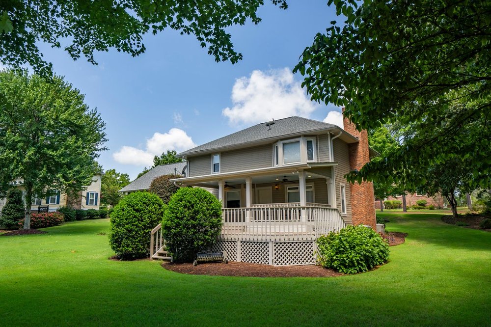 THE HUNT TEAM COLDWELL BANKER REALTY Updated April 2024 19 Photos