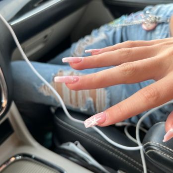 Blush Nail & Lash - Nail Salons Near Me - Schertz, Texas