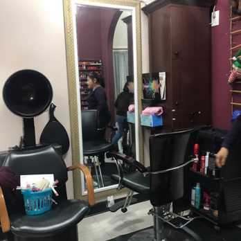 Alpha Nails - Nail Salons Near Me - Placentia, California