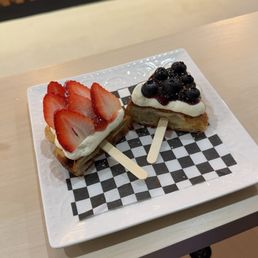 Strawberry croffle and blueberry croffle Strawberry croffle and blueberry croffle