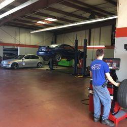 Advantage AC, Tire and Repair
