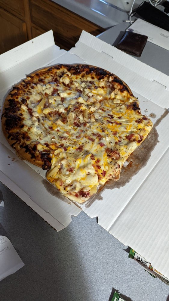 LAROSA’S PIZZA & PASTA Updated October 2024 402 W Roosevelt Rd