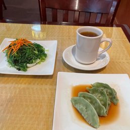 Seaweed Salad & vegetable pot stickers Seaweed Salad & vegetable pot stickers