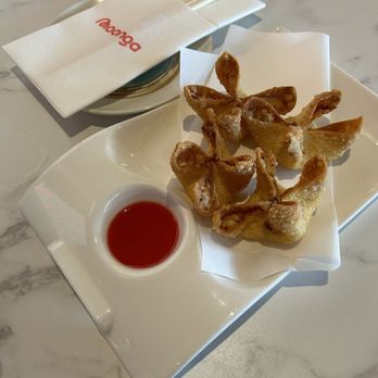 Moonga Asian Bistro - Crab Cheese Won Ton - Asian Fusion Near Me - Kaneohe, Hawaii