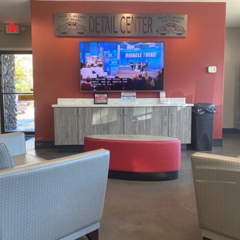 Red Carpet Car Wash - Waiting area. Clean and well taken care of. - Car Wash Near Me - Bend, Oregon Red Carpet Car Wash - Waiting area. Clean and well taken care of. - Car Wash Near Me - Bend, Oregon
