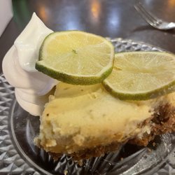 Moose Sisters - Key lime pie