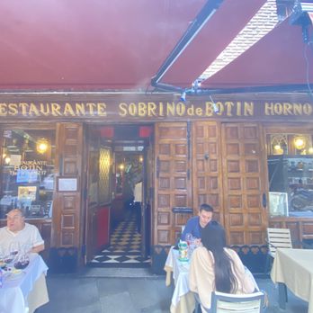 Botín - Worlds oldest restaurant since 1725 - Spanish Near Me - Madrid, M Botín - Worlds oldest restaurant since 1725 - Spanish Near Me - Madrid, M