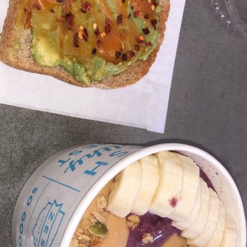 Zest Juice - Original açaí bowl and chipotle avocado toast - Juice Bars & Smoothies Near Me - Columbus, Ohio