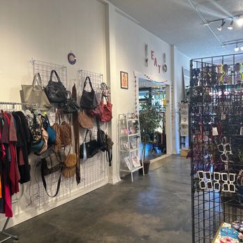 I Want Seconds - clothing, purses, sunglasses - Thrift Stores Near Me - Portland, Oregon I Want Seconds - clothing, purses, sunglasses - Thrift Stores Near Me - Portland, Oregon