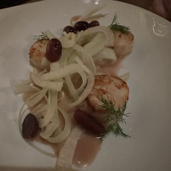 HIDE+SEEK - Scallops - New American Near Me - Chicago, Illinois