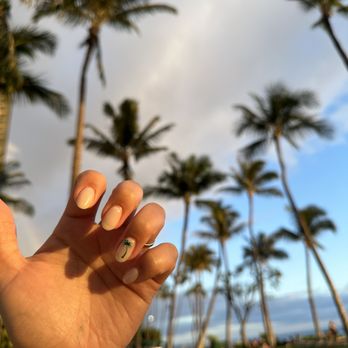 POP Nail Club - Palm tree in Hawaii - Nail Salons Near Me - Cupertino, California POP Nail Club - Palm tree in Hawaii - Nail Salons Near Me - Cupertino, California