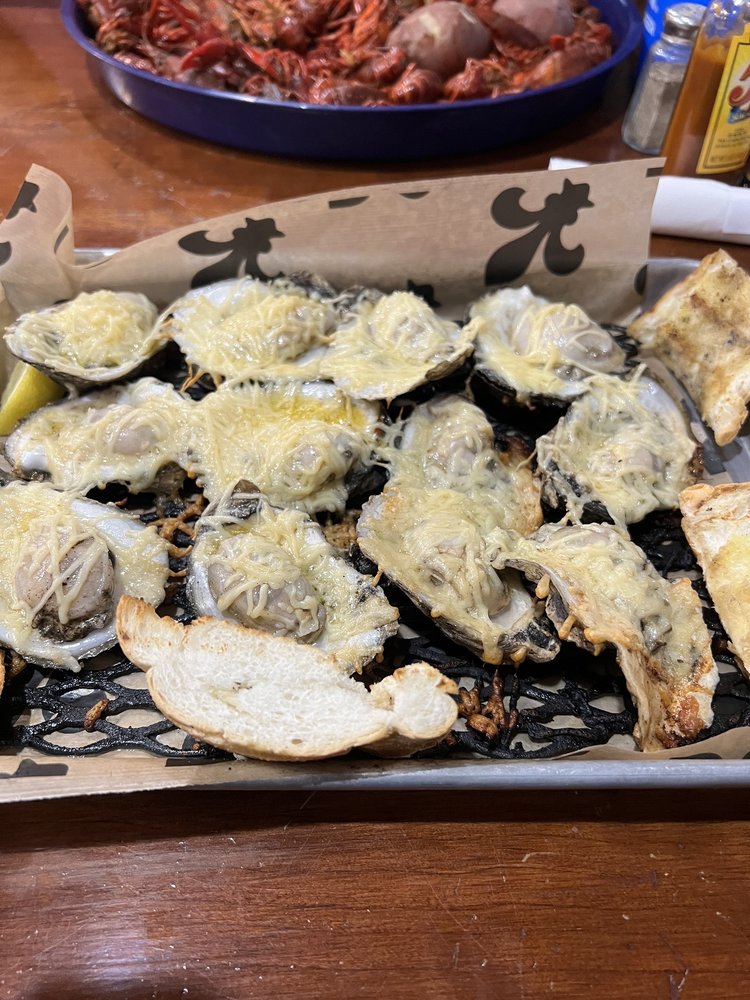 KYRLE’S SEAFOOD & STEAK HOUSE Updated August 2024 5569 Hwy 114, Mansura, Louisiana Seafood