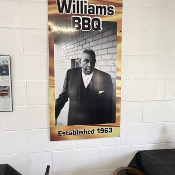 William's Bar-B Q - Pic of 82-year-old owner - Barbeque Near Me - West Memphis, Arkansas William's Bar-B Q - Pic of 82-year-old owner - Barbeque Near Me - West Memphis, Arkansas