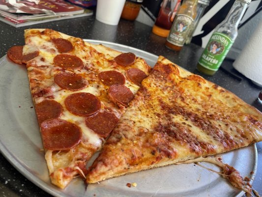 Jersey Giant Pizza by null