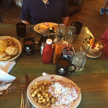 Barn 34 - Omelettes, Chipped Beef, fruit bowl - Bars Near Me - Ocean City, Maryland