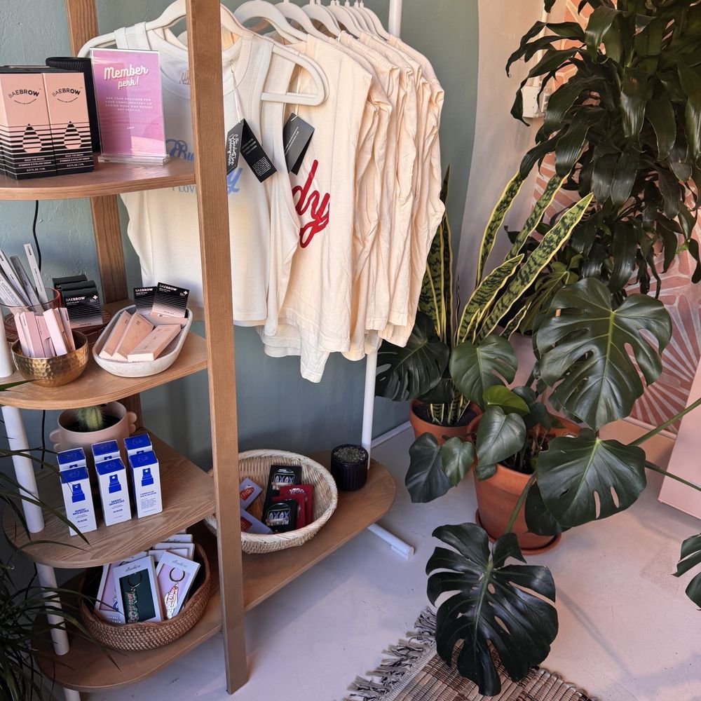 Leo and Lo - Skin Care Near Me - Tucson, Arizona Leo and Lo - Skin Care Near Me - Tucson, Arizona