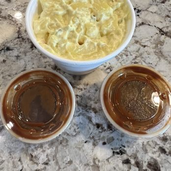 9er's BBQ - Potato salad and BBQ sauce - Barbeque Near Me - Richmond, Texas