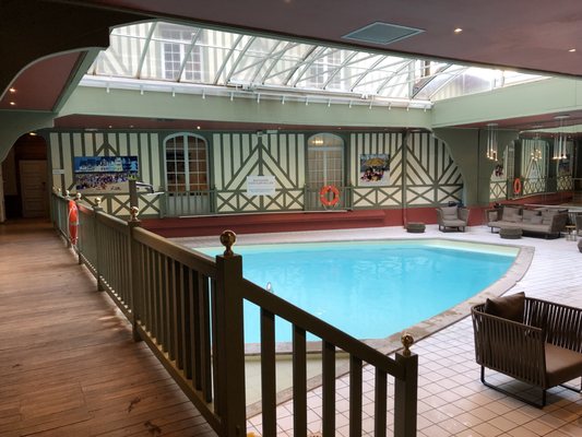 Hotel Barrière Le Normandy Deauville by null