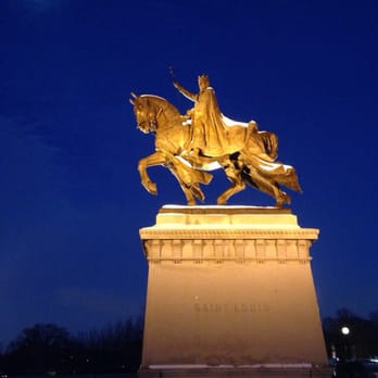 Forest Park - A snow covered Saint Louis with the moon in reach. - Parks Near Me - Saint Louis, Missouri