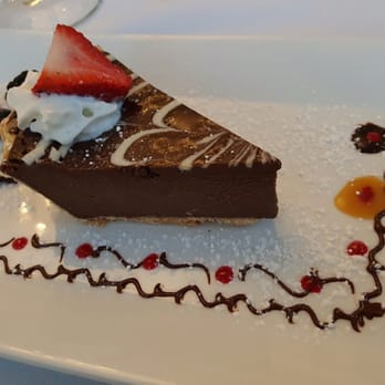 Manisses - Chocolate pie - Seafood Near Me - Block Island, Rhode Island
